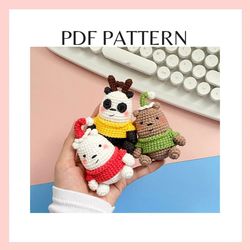 Tiny Christmas bears crochet pattern. Amigurumi crochet pattern. PDF file.