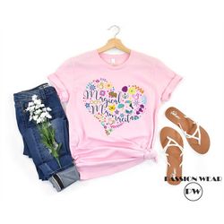 Magical Mamacita Shirt, Disney Encanto Shirt, Encanto Mom Shirt, Gift For Mom, Magical Encanto, Mothers' Day Shirt, Mira