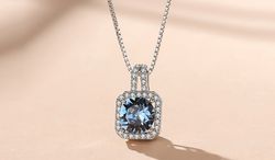 Blue Crystal Necklace for Women 925 Silver Pendant Necklace Female Exquisite Romantic Fine Jewelry Necklace