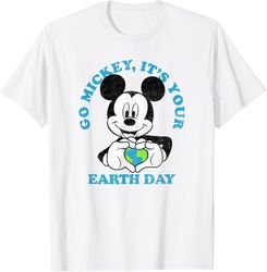 Disney Mickey Classic Mickey Earth Day Heart