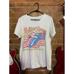 Rolling Stones tee shirt, white Large T-shirt, rock n roll pop music tshirt