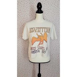 Led Zeppelin US of America 1977 Crop Top, White Tee, Men's Size Medium, From Our Vintage Recycle Wear Collection