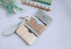 Keychain wallet, keychain wristlet wallet, card holder kaychain, lanyard wallet