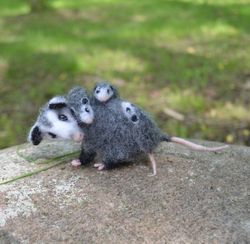 opossum mommy with babies figurine needle felted realistic opossum gift collectible cute sculpture wool miniature animal