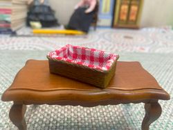 Dollhouse basket. Miniature. 1:12. Dollhouse accessories.