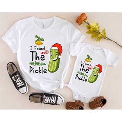 I Found The Pickle Shirts, Family Christmas Pickle Shirts, Santa Hat Pickle Xmas T-shirt,Holiday Gift, Pickle Lover Shir