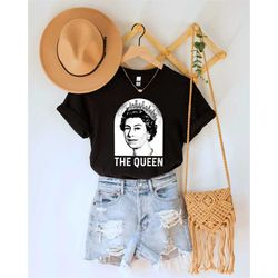 Elizabeth The Queen II T-Shirt, British Crown Union Jack Meme Shirt, Rest In Peace Queen, RIP Shirt, Long Live The Queen