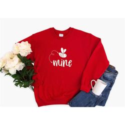 Bee Mine Shirt, Valentines Day Shirt, Couple Matching Shirts, Honeymoon Shirts, Wife and Husband Shirts, Bride and Groom