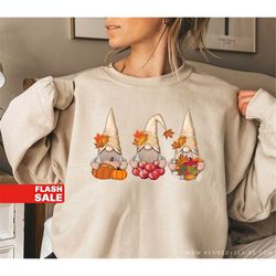 Gnomes Fall Sweatshirt for Women, Vintage Gnomes Thanksgiving Shirt, Pumpkin Shirt, Autumn Crewneck Plus Size