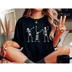 Dancing Skeleton Shirt, Vintage Halloween Tee, Halloween Sweatshirt, Oversized tshirt