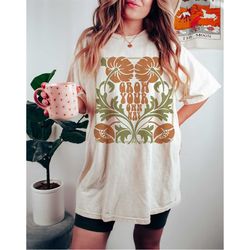 Grow Your Own Way Tee, Boho Graphic Tee, Retro Tee, Size Up for Oversized T-Shirt, Vintage Inspired, Unisex, Comfort Col