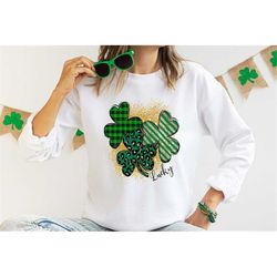 Shamrock Sweatshirt,Four Leaf Clover Sweatshirt, St Patricks Day Sweatshirt,St pattys day women,lucky shirt,St Patricks