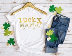 One Lucky Mama Shirt, St. Patrick's Day Shirt, St. Paddy's Day, Mom Shirt, Lucky Mom Shirt, Pregnancy Reveal Shirt, Baby