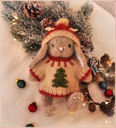 Christmas bunny knitting pattern, stuffed knitted doll, animal toy pattern