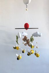 Baby mobile bee, nursery decor is ready to ship