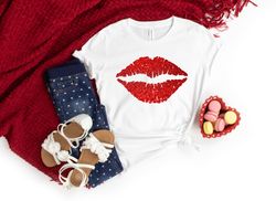 Valentines Day Shirt,Lips Shirt,Valentines Day Shirts For Women,Lips Kiss Tee, Cute Valentine Shirt, Cute valentine tee,