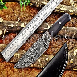 Custom Handmade Damascus Steel Hunting Skinner Knife With  Horn Handle. SK-14