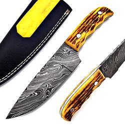 Damascus Hunting Knife , Custom Hand Made Damascus Steel Blade Skinning Knife