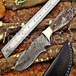 Custom Handmade Damascus Steel Hunting Skinner Knife With Bone Handle. SK-50