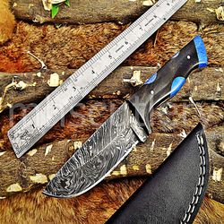 Custom Handmade Damascus Steel Hunting Skinner Knife With Bone & Horn Handle. SK-66