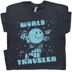 World Traveler T Shirt Cool Travel Destination Shirt Vintage Smiley Face Graphic Shirts for Men Women Adventure Road Tri