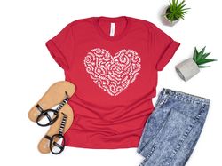 Flower Shirt, Flower Heart T-Shirt, Botanic Shirt, Wildflowers T-Shirts, Trending Right Now, Women's Graphic T-shirt