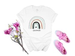 Rainbow Shirt, Women's Graphic Tees, Dreamer T Shirt, Rainbow T-Shirt , Rainbow Tee , Inspirational Shirt , Dreamer Life