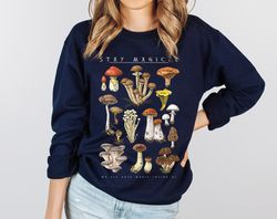 Vintage Illustration, Mushroom Decor Art Shirt, Botanical Sweatshirt, Plant Sweatshirt, Mushroom Hippie Shirt, Nature Lo