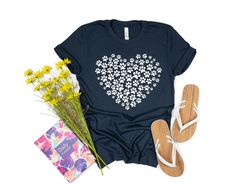 Paw Love Shirt, Paw Love Tee, Dog Lover Shirt, Paw Print Heart Shirt, Paw Print Shirt, Paw Prints Shirt