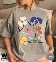Retro Flower Shirt, Vintage T Shirt Aesthetic, Oversized, Graphic Tee, Floral Shirt, Wildflower T-shirt, Gift For Her