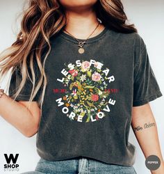 Wildflower Tshirt, Wild Flowers Oversized Tee, Floral Tshirt, Flower Shirt, Gift for Women, Ladies Shirts, Best Friend G