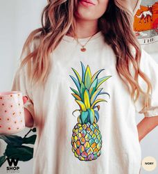 Pineapple Shirt, Women Graphic Tees, Foodie Shirt, Summer Shirt, Cute Pineapple T Shirt, Pineapple Lover, Gift for Her,