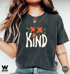 Kind Flower Shirt, Hippie Flower Shirt Aesthetic, Oversized Floral Graphic Tee, Wildflower Shirt, Bohemian T shirt, Boho