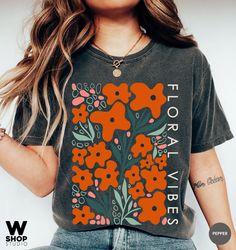 Vintage Wildflower Tshirt, Bohemian Tee, Floral Flower Shirt, Oversized Hippie Gift for Women, Ladies Shirts, Best Frien