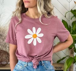 Retro Floral Daisy Tshirt, Wild Flowers Shirt, Floral Hippie T-shirt, Flower Shirt, Gift for Women, Ladies Shirts, Best