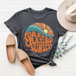 Retro Summer Graphic Shirts for Women, Beach Vacation Sunset Shirts, Trendy Inspirational Crewneck Shirts, Aesthetic Sum