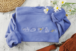 Cute cat embroidered crewneck sweatshirt, Kawaii sweatshirt, Cat Lover Gift