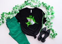 St Patricks Shark Shirt, Lucky Shark Shirt, Shark Sweatshirt, Lucky Shamrock Sweatshirt,