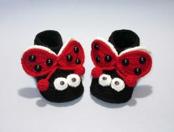 Crochet baby booties Handmade cute ladybugs toddler shoes Warm slippers Soft newborn footwear Gender reveal party gift
