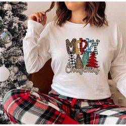 Christmas Tree Sweatshirt, Vintage Christmas Sweater, Merry Christmas Shirt, Christmas Gifts for Women, Holiday Sweater