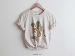 tiger graphic tee ,  womens oversized t-shirt tropical jungle vintage tee, get em tiger , gift for her