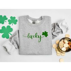 Lucky Shirt -Womens St Patricks Day Shirt - Womens St pattys day shirt-st pattys day women - st pattys day outfit-shamro