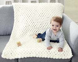 Knitting  Patterns  Blankets Criss Cross Baby Blanket in Bernat Alize Blanket-EZ - Downloadable PDF