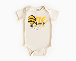 Bee Day Boy Baby Bodysuit, First Birthday Shirt T-Shirt, 1 Year Old Birthday Shirt, Kids Birthday Clothing