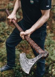 two handed berserkeraxe, hand forged steel axe, norse battle axe, scandinavian style viking hatchet , viking bearded axe