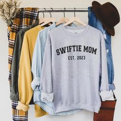 Custom Swiftie Mom Est 2023 Sweatshirt Mothers Day Gifts, Mama T-Shirt, LongSleeve, Hoodie