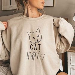 Cat Mom Sweatshirt, Cat Mama Sweatshirt, Cat sweatshirt, Cat Mom Christmas Gift, Cat Mom shirt, Cat Lovers Shirt, Gift F