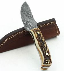 damascus skinner knife , custom  hand made damascus steel hunting knife