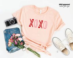XOXO Shirt, Valentines Day Gift, Valentine T-Shirt, Couple L
