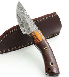 full tang  hunting knife , custom made hand made damascus steel hunting  knife